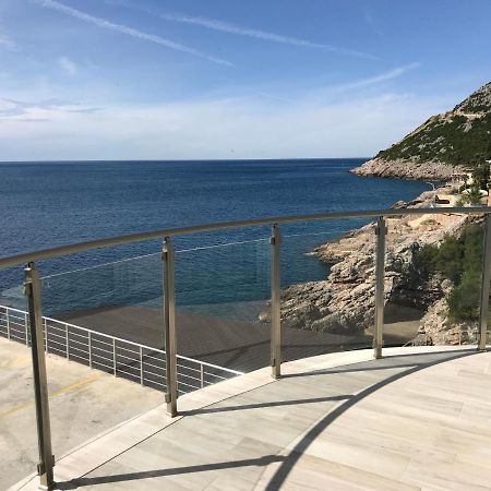 First Line Of The Sea 1 Apartment Dobra Voda Exterior photo